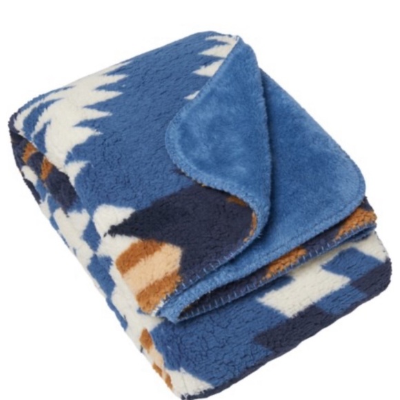 pendleton blankets - Picture 2 of 2